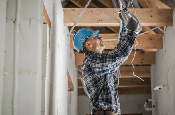 Best Affordable Electrician  in Vinton, IA